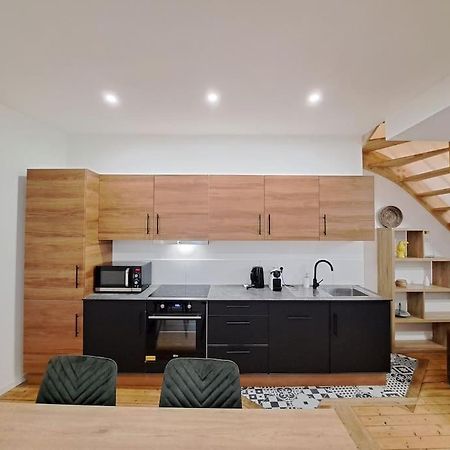 Ferienwohnung Antibes, Duplex Lumineux Reims Exterior foto