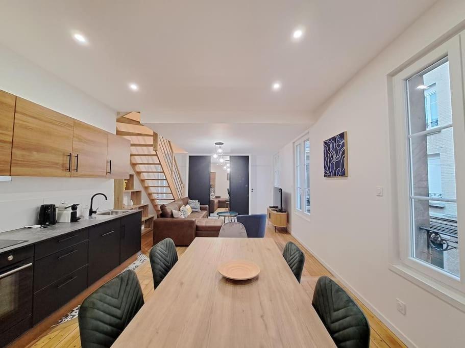 Ferienwohnung Antibes, Duplex Lumineux Reims Exterior foto
